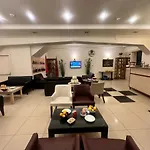 Hotel Adil