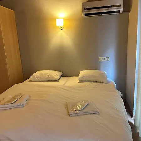 Hotel Adil *