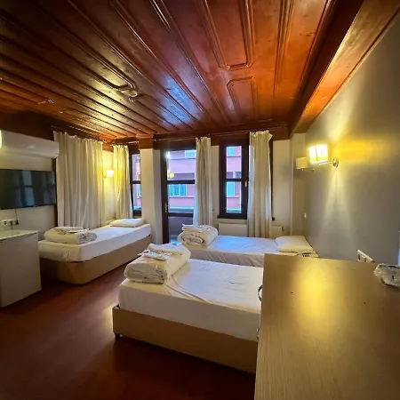 Hotel Adil *
